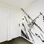 Capital Hotel *